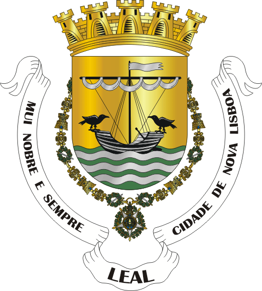 File:Nova Lisboa's Coat of Arms(1).png